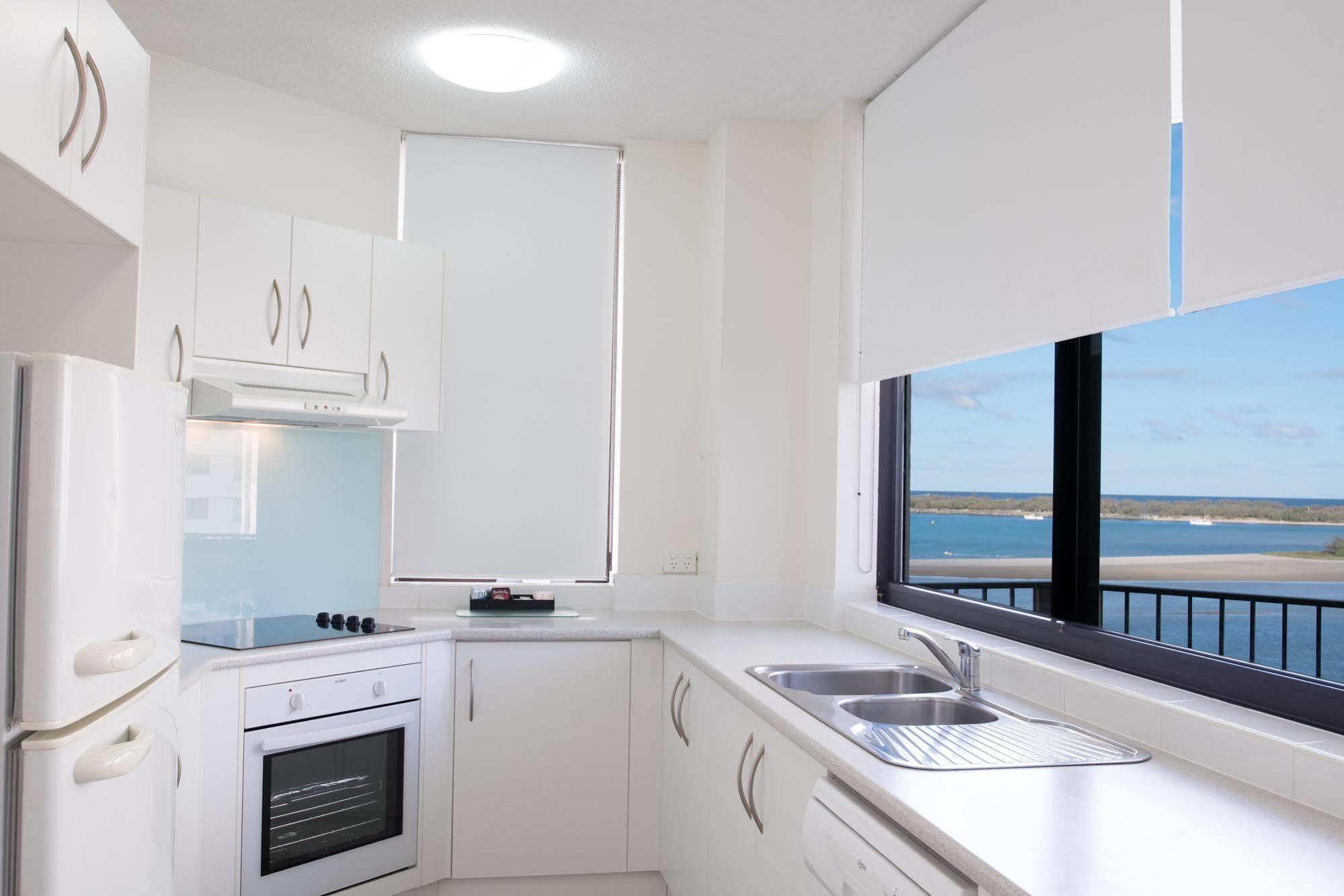Sandy Point Beach Resort Голд-Кост Экстерьер фото